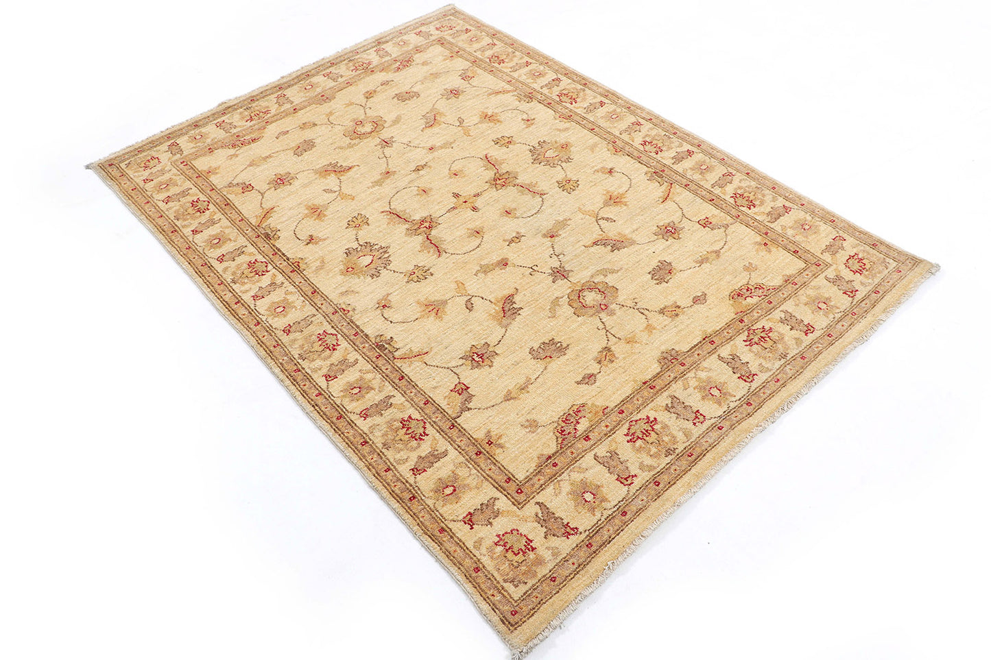 Hand-Knotted Oushak Carpet 4'.1" X 5'.8" Traditional, Ivory Fine Wool Area Rug 4x6