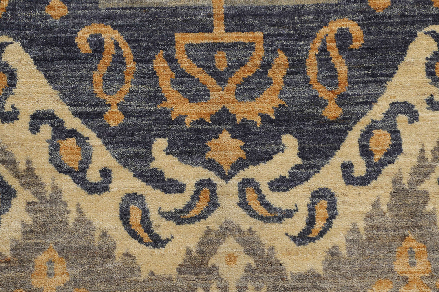 Hand-Knotted Oushak Carpet 4'.1" X 6'.6" Traditional, Grey Fine Wool Area Rug 4x6