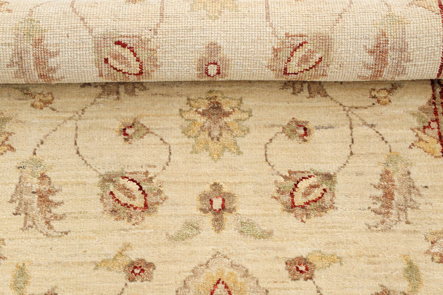 Hand-Knotted Oushak Carpet 2'.4" X 4'.7" Traditional, Ivory Fine Wool Accent Rug 2x4