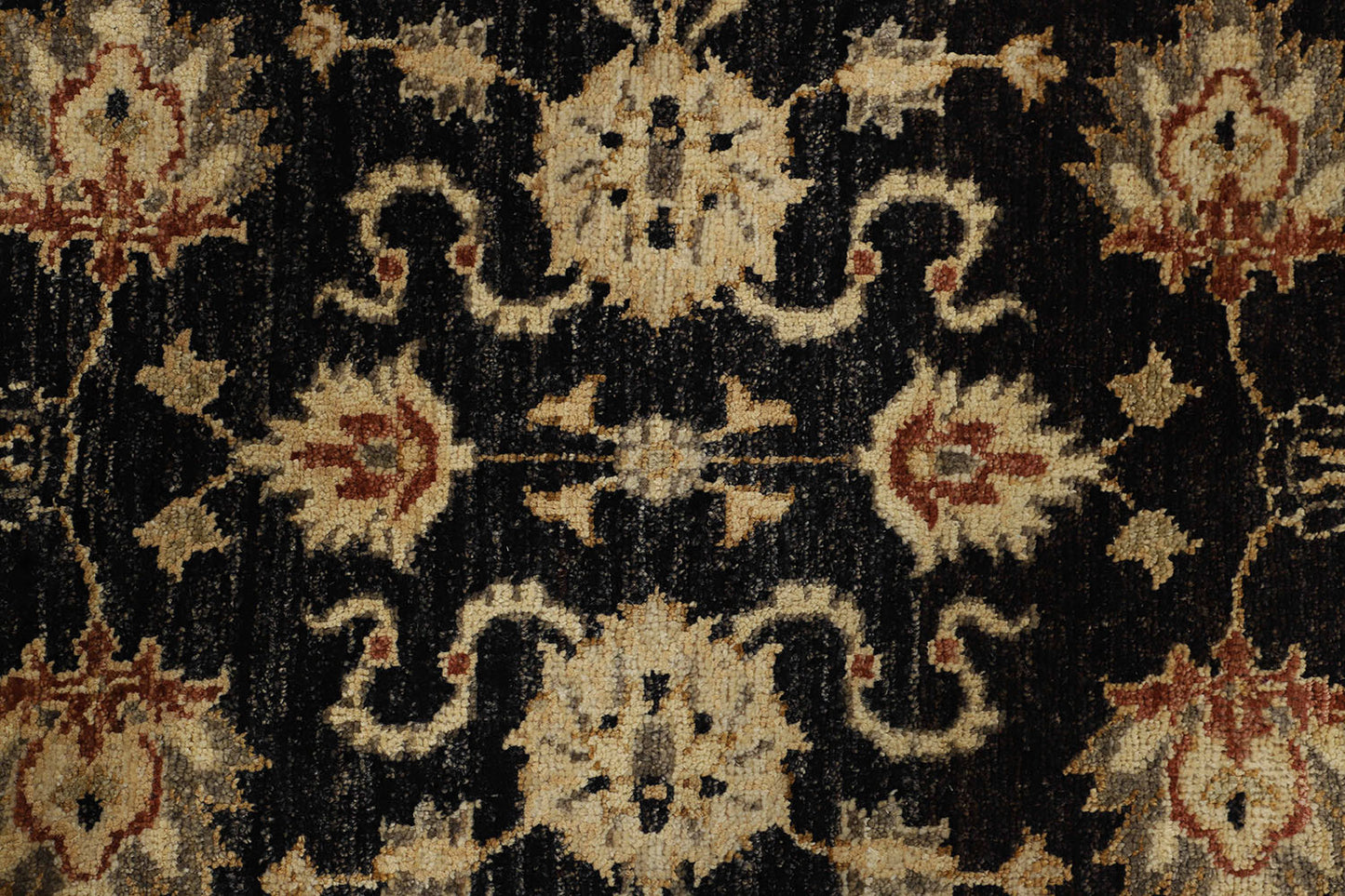 Hand-Knotted Oushak Carpet 2'.8" X 4'.8" Traditional, Black Fine Wool Accent Rug 2.5x4
