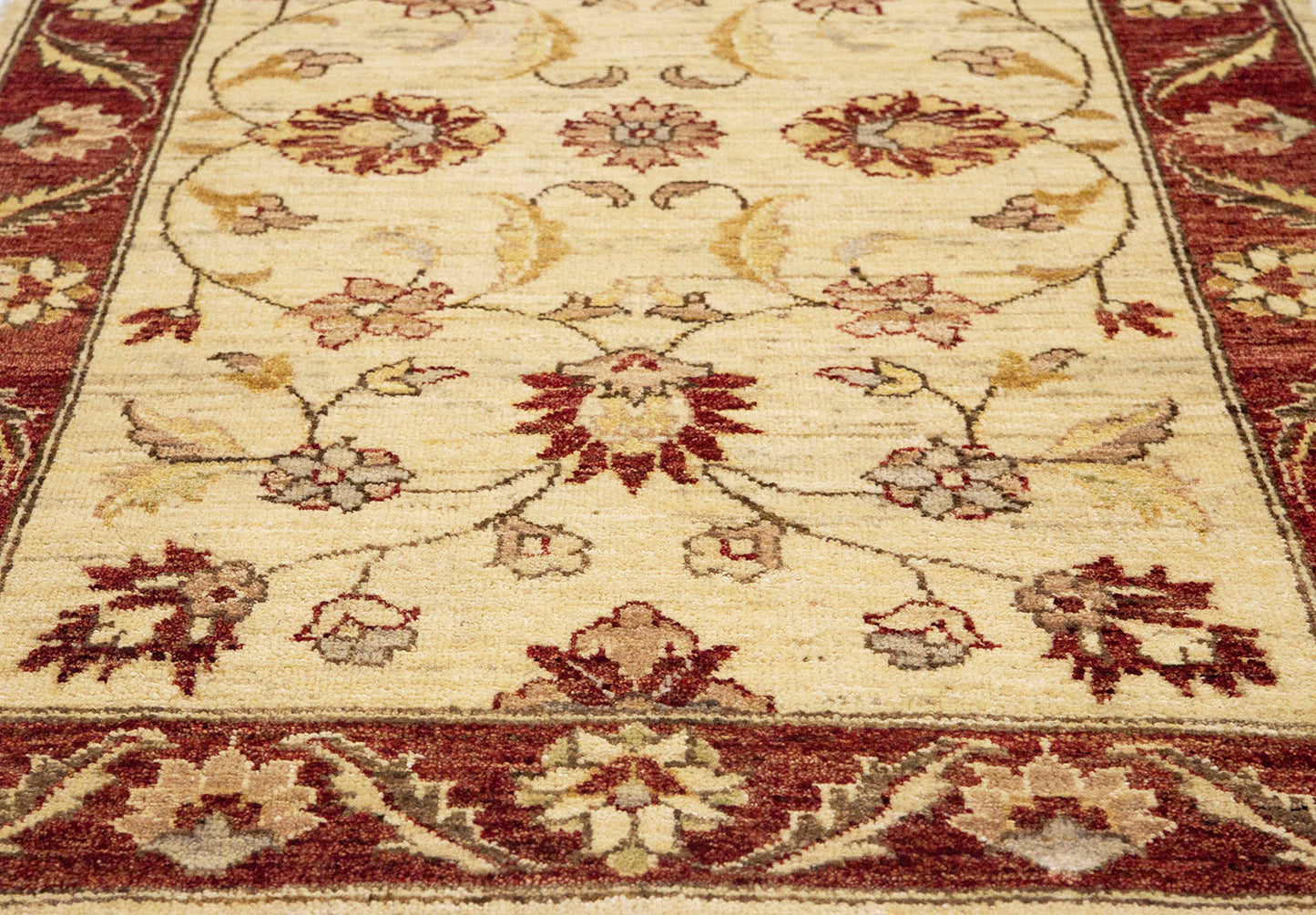 Hand-Knotted Oushak Carpet 3'.2" X 5'.2" Traditional, Beige Fine Wool Accent Rug 3x5